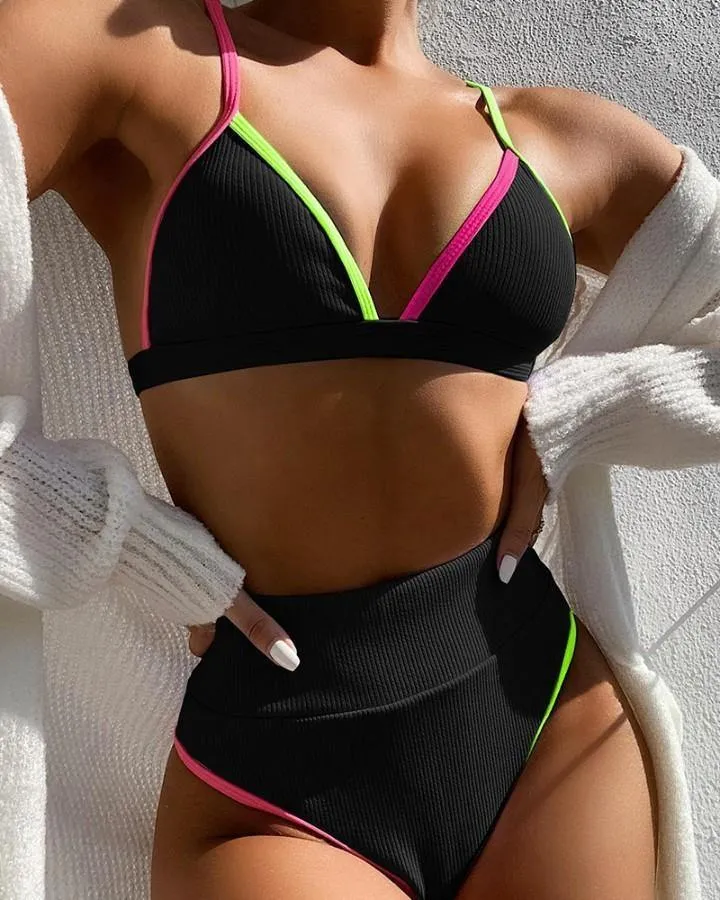 Colorblock Strap Bra With Panties Bikini Sets