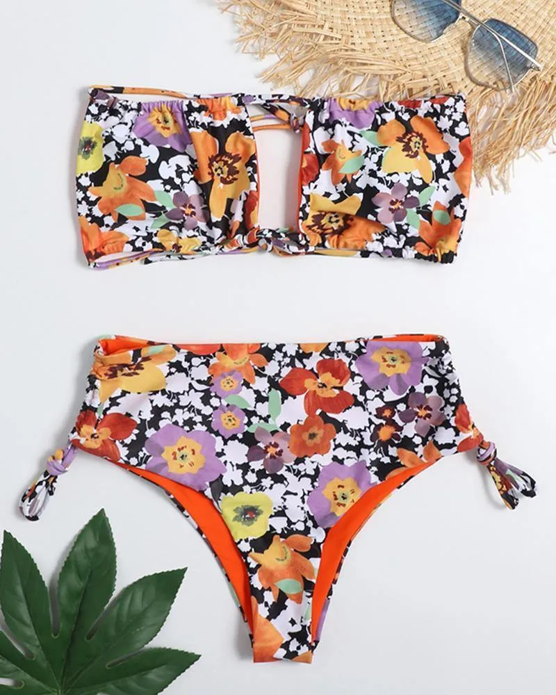 Floral Print Sleeveless Bandeau With Panties Bikini Sets