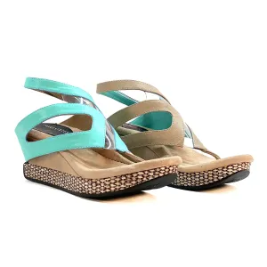 Reversible Sandals With Cut Out Design